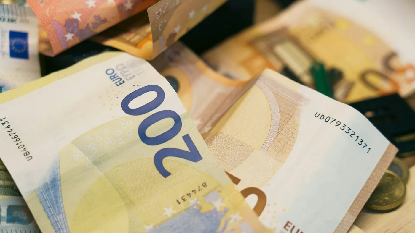 Billets en euros de différentes valeurs